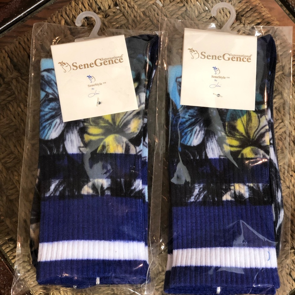 SeneGence Crew Socks Brand New